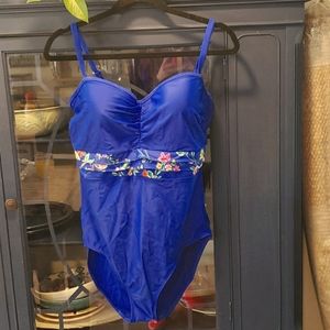 Panache one piece removable straps